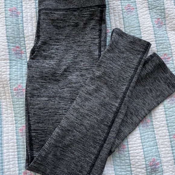 Old Navy Girls Active Leggings Size L 10-12 - Picture 3 of 6